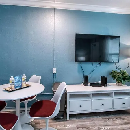 Sunset Beach Suites At Madeira Beach! Pet Friendly With Summer Breezes! - Suite 6 St. Pete Beach Extérieur photo